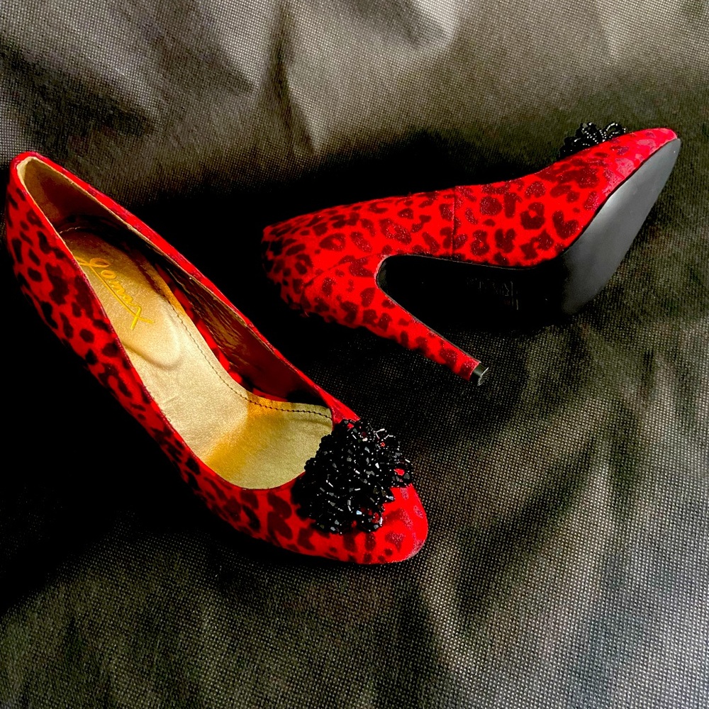 Red and Black ultimate Animal print shoe.